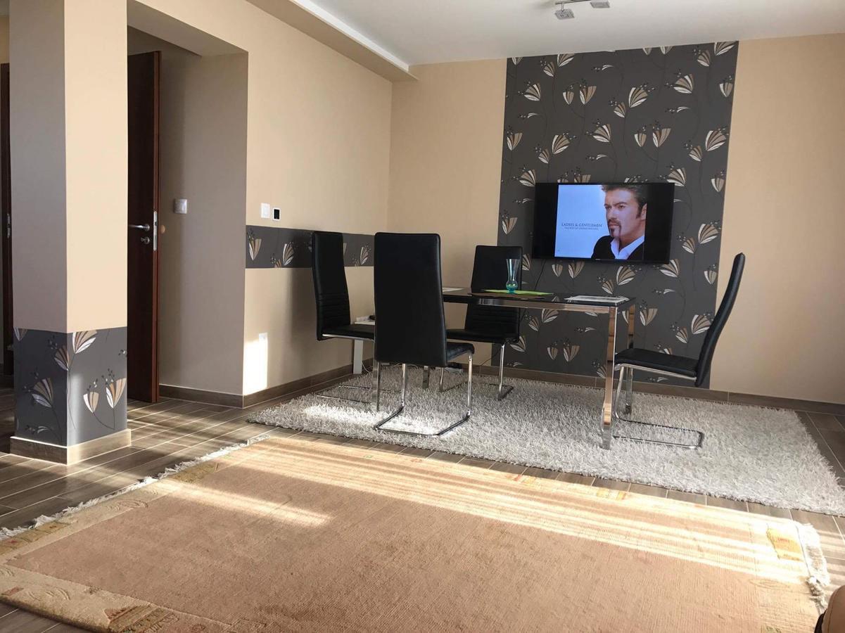 Tommy Apartman 2.0 Hajduszoboszlo Exterior foto