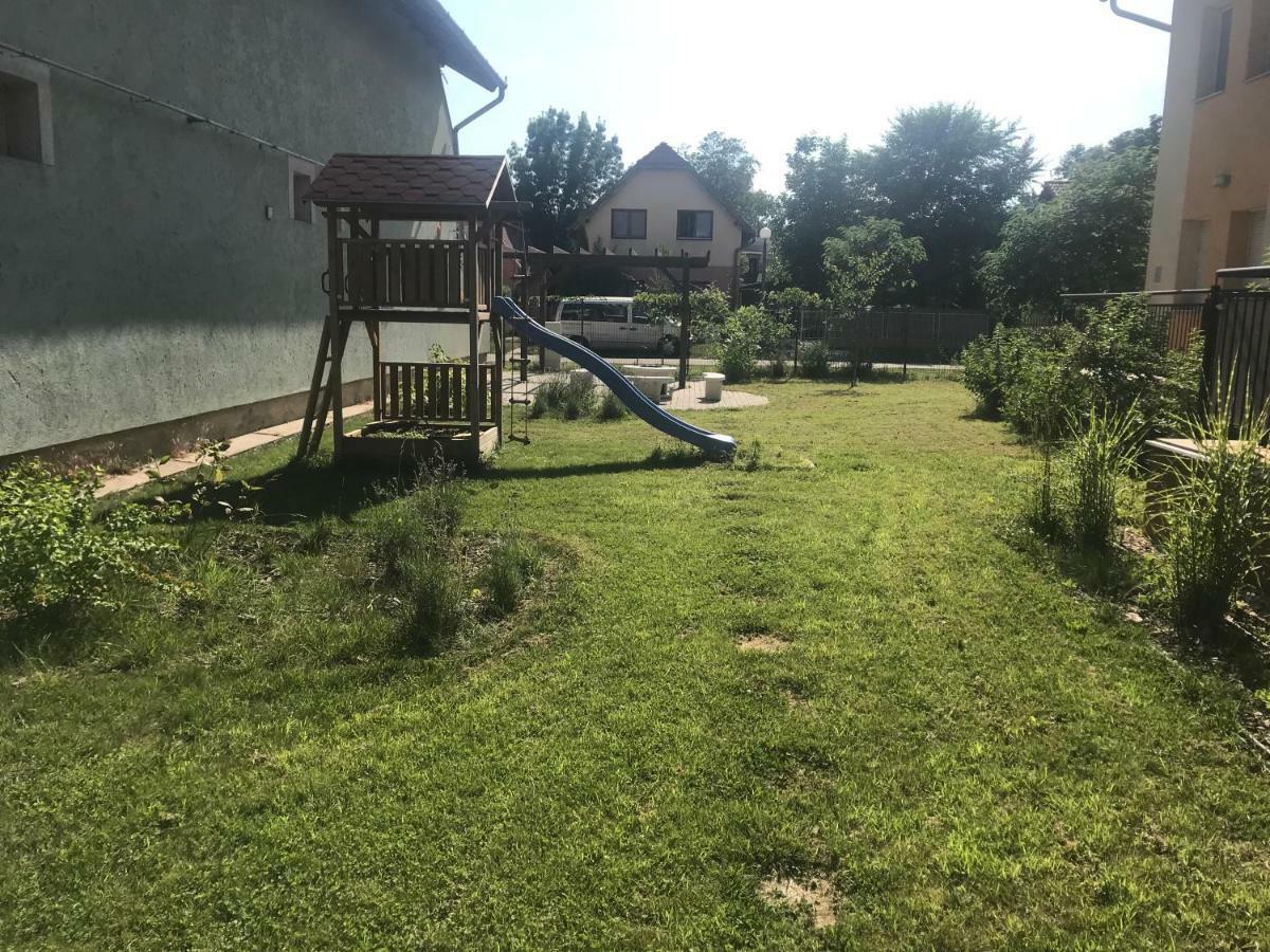 Tommy Apartman 2.0 Hajduszoboszlo Exterior foto